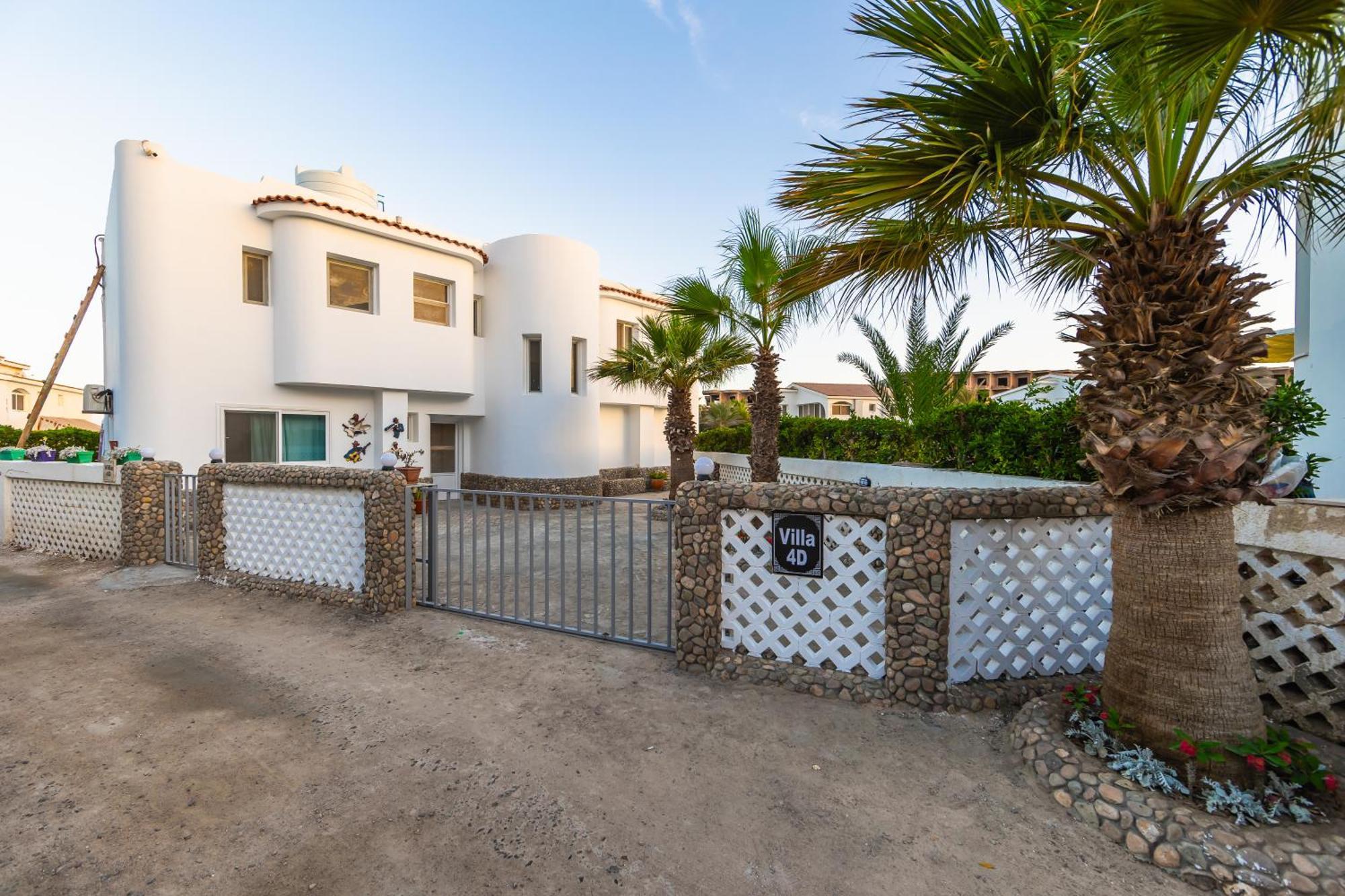 Aden Beach - Sea View Room With Beach Access In Villa Hurghada Exteriér fotografie