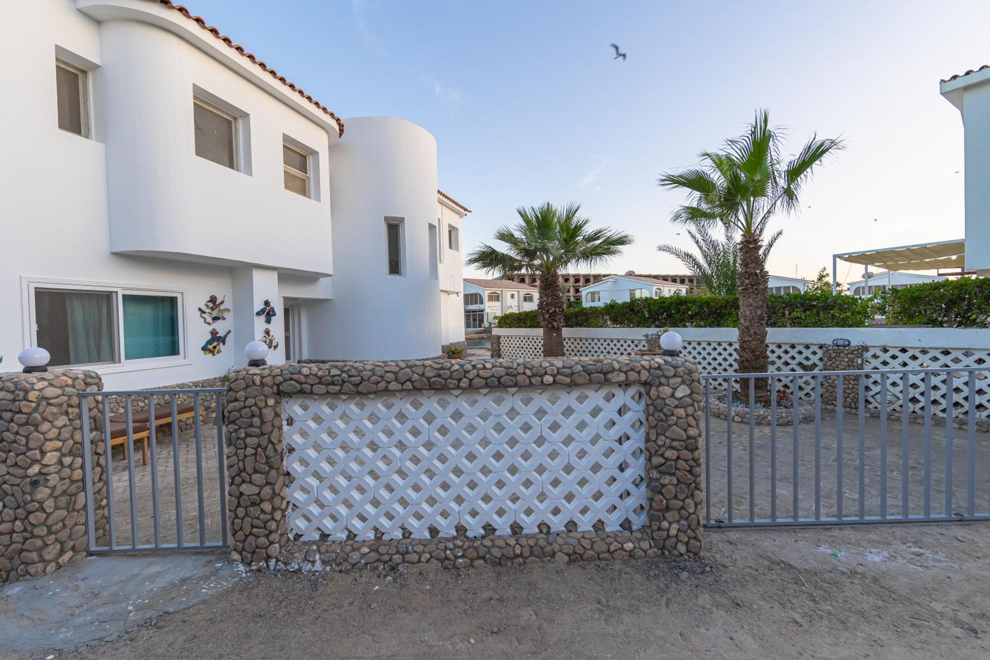 Aden Beach - Sea View Room With Beach Access In Villa Hurghada Exteriér fotografie