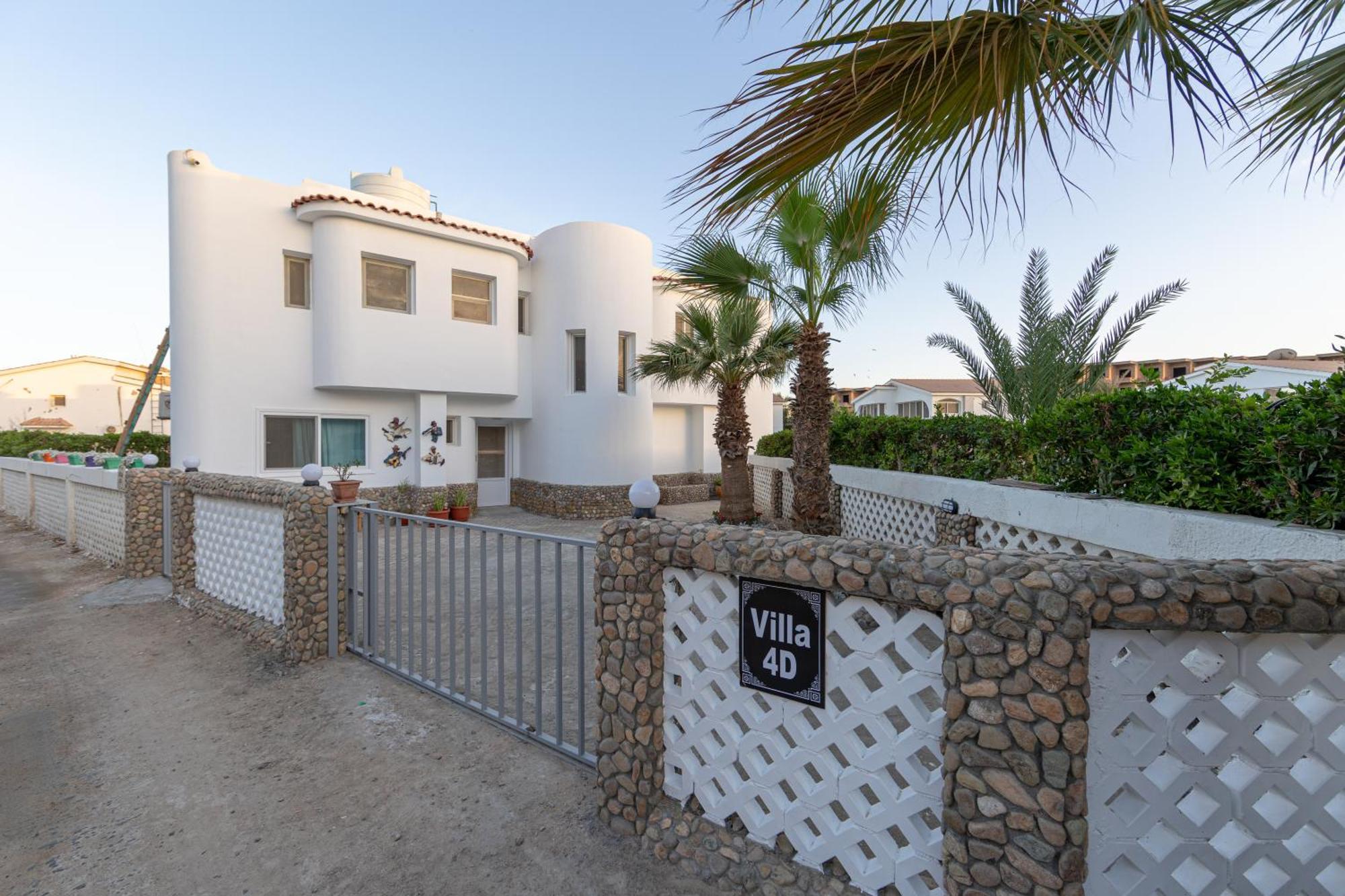 Aden Beach - Sea View Room With Beach Access In Villa Hurghada Exteriér fotografie